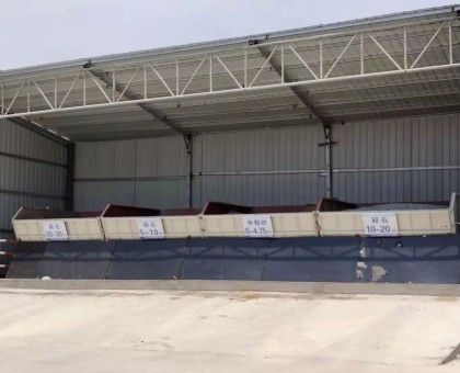 穩(wěn)定土拌合施工現(xiàn)場